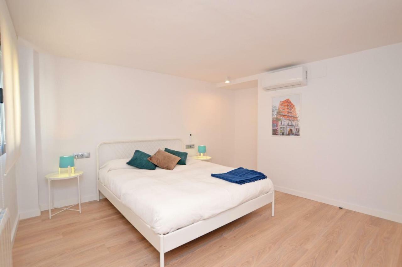 Atico Colon 21 Apartment Аликанте Екстериор снимка